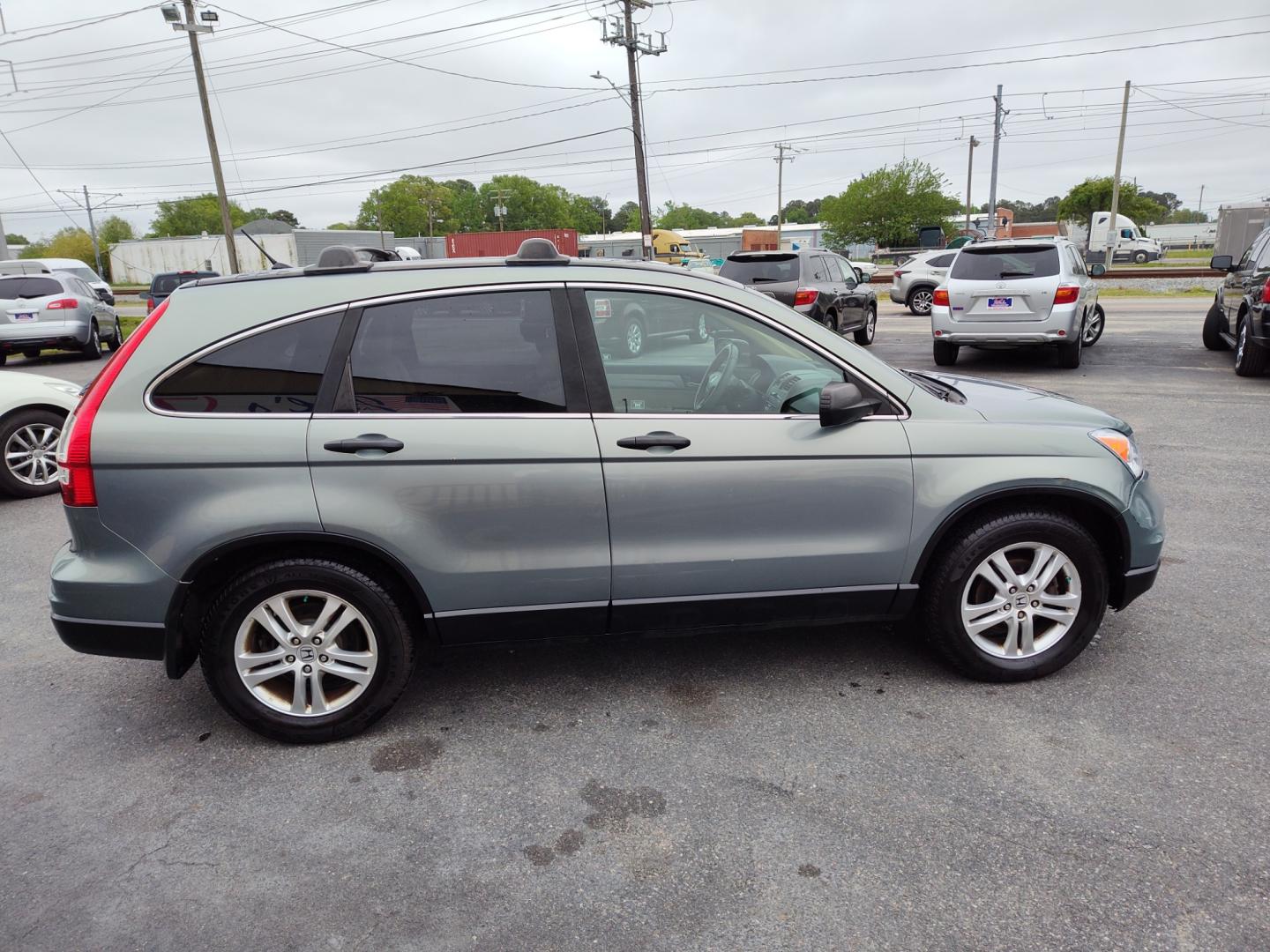 2010 Green Honda CR-V (5J6RE4H58AL) , located at 5700 Curlew Drive, Norfolk, VA, 23502, (757) 455-6330, 36.841885, -76.209412 - Photo#14